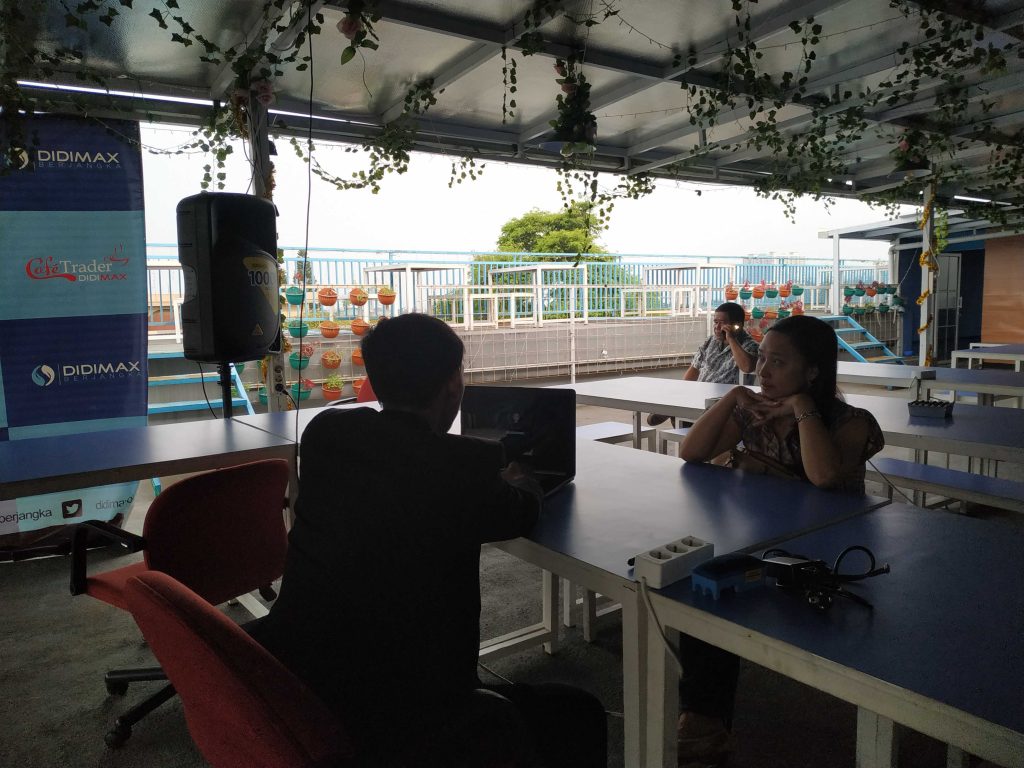 Suasana trading