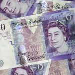 Pound dan Yen Meningkat Karena Penundaan Brexit