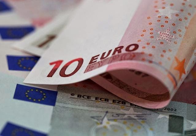 Euro Terperosok Karena Lemahnya Aktivitas Ekonomi Jerman