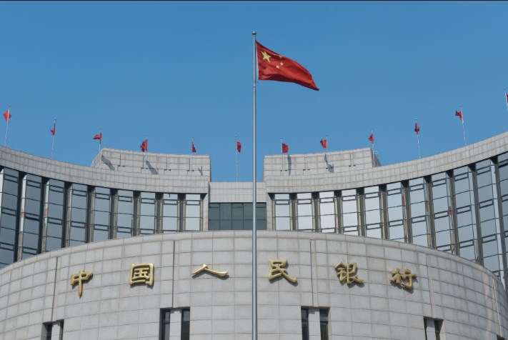 PBOC Menyatakan Tarif Impor AS Bisa Memotong Proyeksi Pertumbuhan PDB China