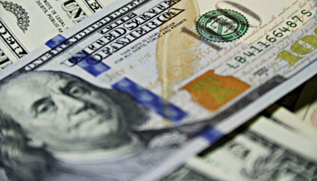 Dolar AS Bertahan di Perdagangan Sesi Kawasan Asia