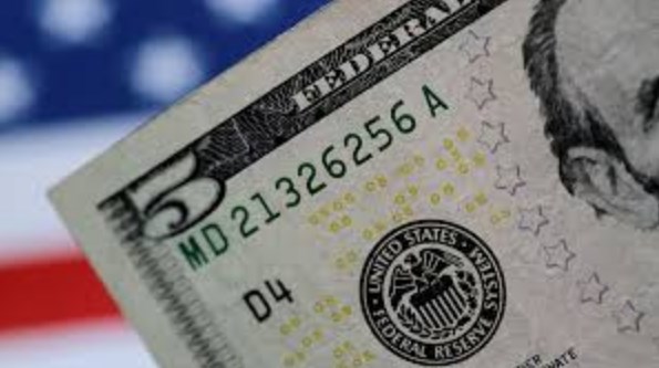 Dolar AS Melemah dan Hanya Kuat Lawan Kurs Komoditas