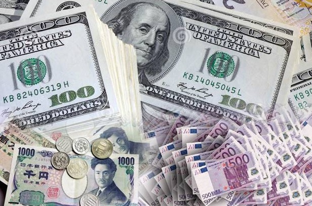 Dolar AS Raih Level Tertinggi Terhadap Euro dan Yen