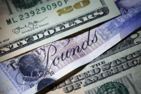 Poundsterling Melemah Bersiap Menghadapi Drama Brexit Baru