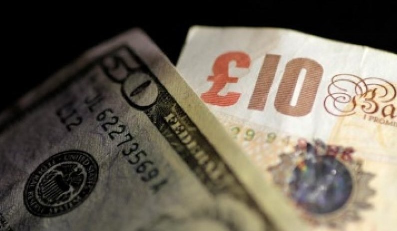 Dolar AS Menguat Di Tengah Melemahnya Poundsterling Akibat Tertekan Brexit