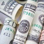 Dolar Anjlok karena data mengecewakan, Pound Menguat