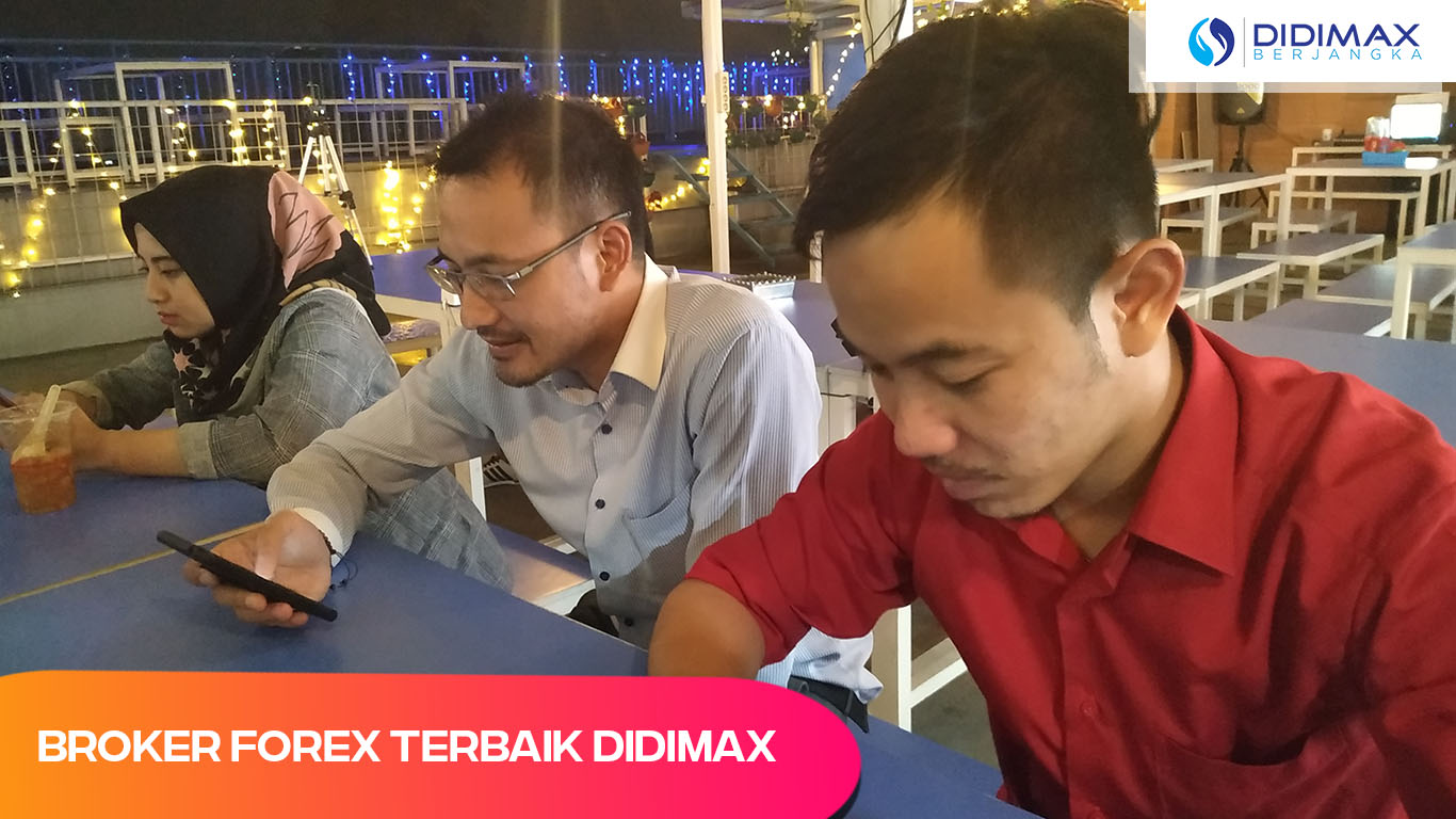 KOMUNITAS FOREX TERBAIK DI BANJARBARU KALIMANTAN
