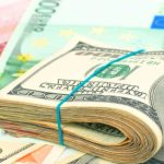 Euro Menunggu Pidato Christine Lagarde, Dolar AS Rawan Koreksi