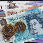 Pound melemah karena kekhawatiran “Hard Brexit”, Dolar AS Menguat
