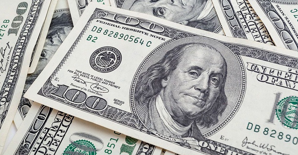 Trump Dilengserkan, Dolar AS Langsung Melemah