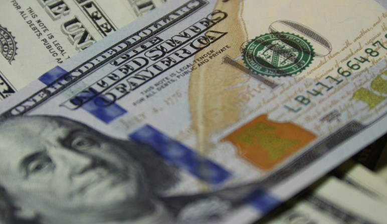 Permintaan Dolar AS Meningkat Dipicu Penyebaran Virus Corona di Luar Cina