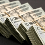 DOLAR AS KEMBALI MENGUAT