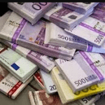 EURO MENGUAT SETELAH ECB MENGUMUMKAN ASET