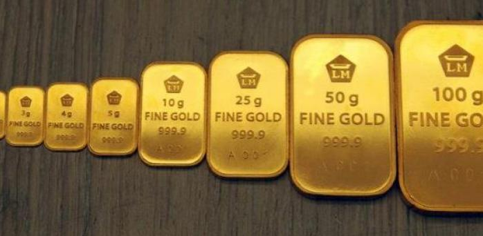 HARGA EMAS TERUS TURUN