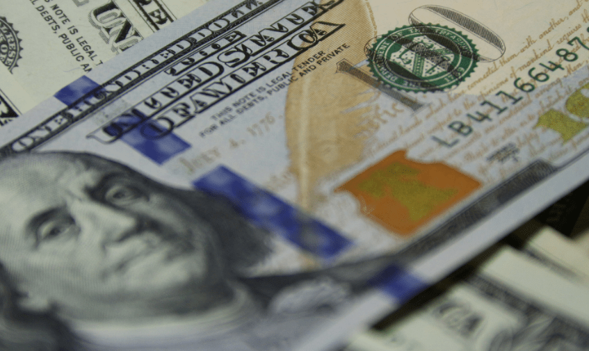 Dolar AS Melemah Ditengah Optimisme Vaksin Corona 